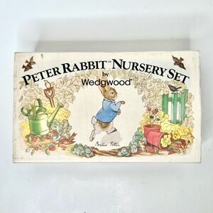 Wedgwood Peter Rabbit Nursery Set